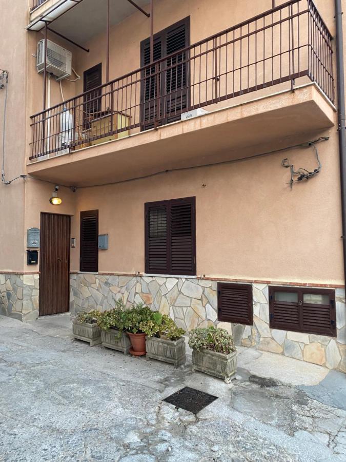 Casa Dominique Apartment Cefalu Ngoại thất bức ảnh